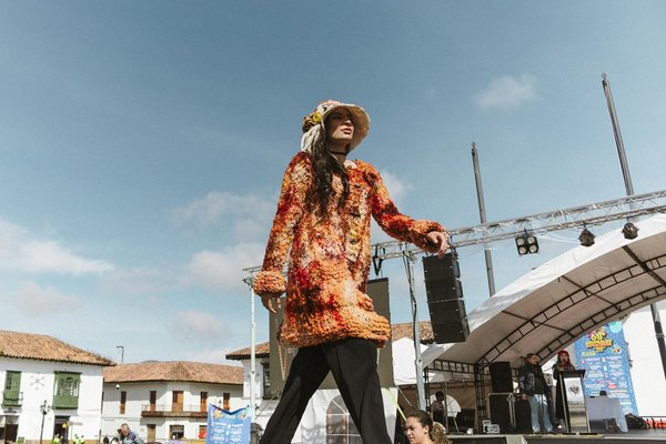 Stylish Outfit Ideas for a Chic Brunch Experience in London"s Mayfair