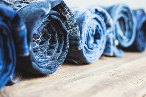 Ultimate Guide to Finding Perfect Jeans for Pear-Shaped Bodies in the UK